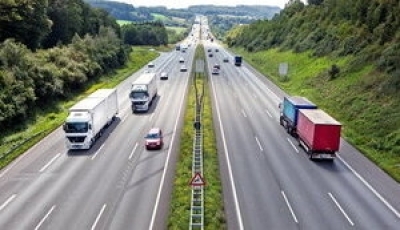 Україна та Чорногорія домовилися про &quot;транспортний безвіз&quot; для вантажних перевезень